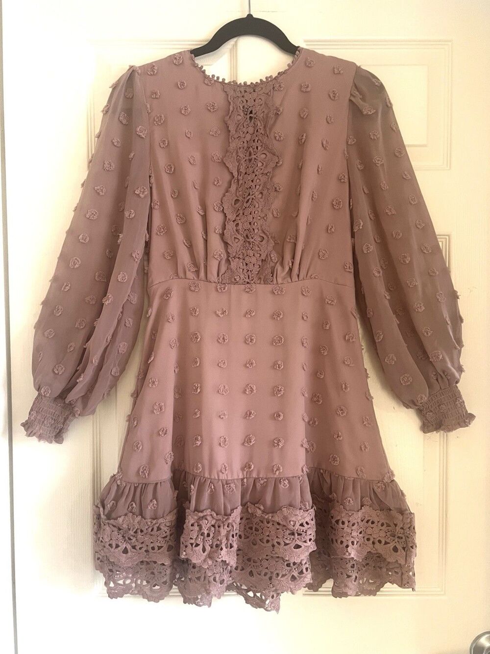 Simplee Swiss Dot Dress M Dusty Pink Crochet Lace Long Sleeve Ruffle Mini NWOT